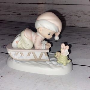 Precious Moments 527599 "Bringing You A Merry Christmas"